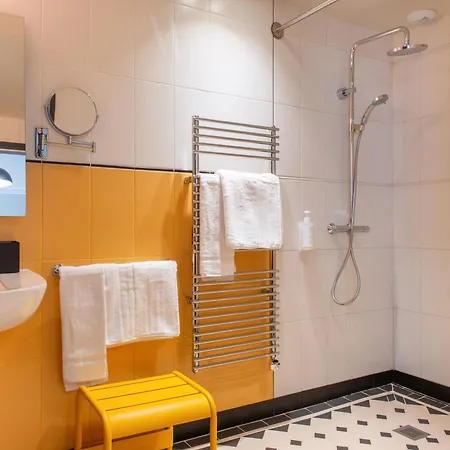 Terminus Lyon 3* Párizs