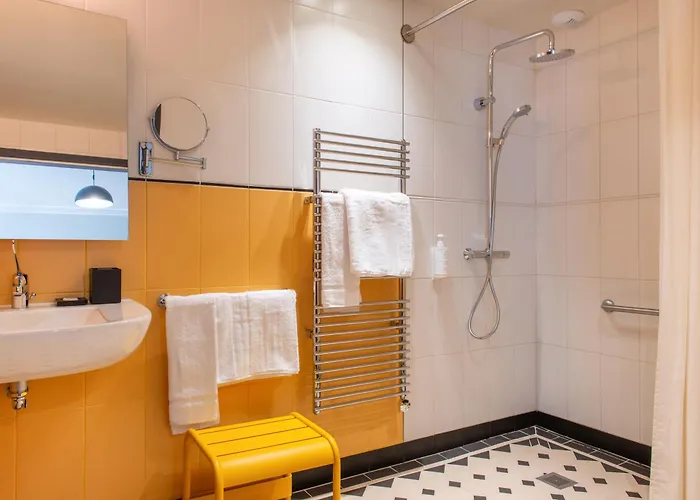 Terminus Lyon 3* Párizs